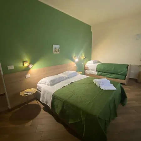 All'anoneto Oda ve Kahvaltı