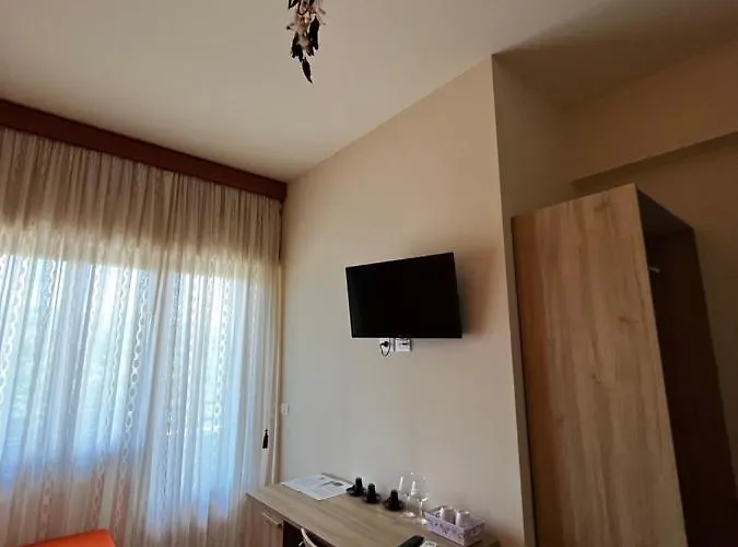 All'anoneto 住宿加早餐酒店 卡托纳